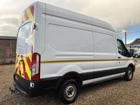 Second-hand Ford Transit 130 CP (95 kW) 2022 Alb Van