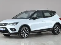 Usado Seat Arona XCELLENCE Lux 115 CV (84 kW) 2020 Blanco SUV