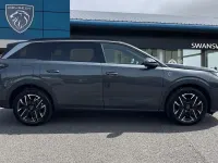 Usado Peugeot 5008 GT 134 HP (98 kW) 2025 Cinzento SUV