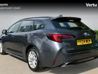 Used Toyota Corolla 140 HP (102 kW) 2024 Decuma grey (metallic paint) Estate