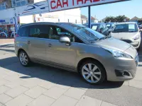 Used Peugeot 5008 Allure 120 HP (88 kW) 2016 Grey MPV