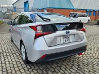 Usado Toyota Prius 122 CV (89 kW) 2020 Plateado Utilitario