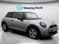 Used Mini Cooper Classic 156 HP (114 kW) 2024 Silver Hatchback