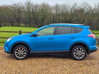 Used Toyota RAV4 143 HP (105 kW) 2016 Blue Estate