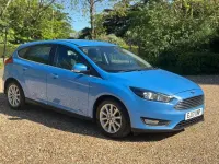 Używany Ford Focus Titanium 125 KM (91 kW) 2017 Niebieski Hatchback