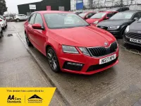 Używany Skoda Octavia vRS 184 KM (135 kW) 2017 Czerwony Hatchback