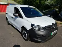 Używany Renault Kangoo 89 kW (122 KM) 2024 Biały Minivan
