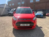 Used Ford Tourneo Connect Titanium 120 HP (88 kW) 2016 Red MPV