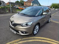 Used Renault Grand Scénic IV Iconic 140 HP (102 kW) 2019 Beige MPV
