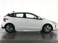 Used Hyundai i20 Advanced 90 HP (66 kW) 2024 White Hatchback