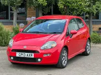 Used Fiat Punto S 77 HP (56 kW) 2013 Red Hatchback