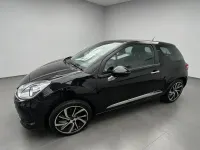 Used DS Automobiles DS3 Connected Chic 2018 Black Hatchback