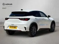 Used Lexus LBX 136 HP (100 kW) 2025 White SUV