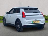 New Renault R5 Komfort 110 kW (150 HP) 2026 White Hatchback