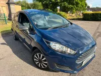 Used Ford Fiesta 95 HP (69 kW) 2015 Blue Hatchback