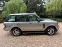 Used Land Rover Range Rover Vogue 313 HP (230 kW) 2011 Gold SUV