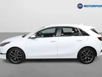 Używany Kia Ceed 2022 Biały Hatchback