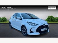 Used Toyota Yaris Hybrid Design 2023 White Hatchback