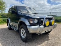 Used Mitsubishi Pajero 1995 Blue SUV