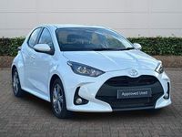Used Toyota Yaris Hybrid 2025 White Hatchback