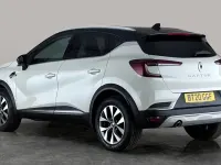 Used Renault Captur Version S 131 HP (96 kW) 2020 White SUV