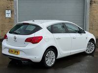 used Vauxhall Astra 1.6 16v Excite Hatchback 5dr Petrol Manual Euro 5 (115 ps)