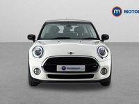 Begagnad Mini Cooper Classic 136 HK (100 kW) 2019 Vit Halvkombi