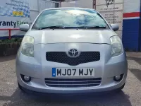 Used Toyota Yaris 85 HP (62 kW) 2007 Silver Hatchback