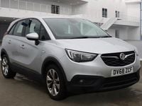 Used Vauxhall Crossland X 81 HP (59 kW) 2018 Silver SUV