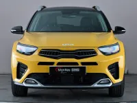Used Kia Stonic GT-Line S 118 HP (86 kW) 2023 Yellow SUV