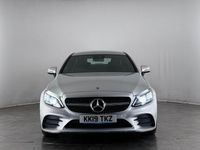 Usado Mercedes C220 AMG Line Premium 194 HP (142 kW) 2019 Prateado Coupé