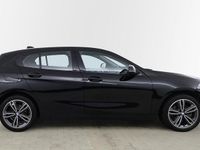 Used BMW 118 Sport Line 134 HP (98 kW) 2022 Black Hatchback