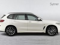 Used BMW X5 M Sport 335 HP (246 kW) 2021 White SUV