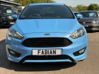 Used Ford Focus ST-Line 125 HP (91 kW) 2017 Blue Hatchback