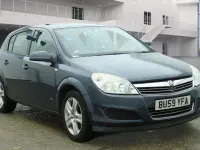 Used Vauxhall Astra Club 138 HP (101 kW) 2009 Blue Hatchback