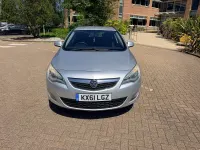 Used Vauxhall Astra Excite 115 HP (84 kW) 2012 Silver Hatchback