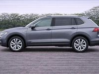 Used VW Tiguan Allspace Life 150 HP (110 kW) 2022 Grey SUV