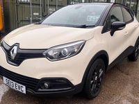 Usado Renault Captur Dynamique 90 HP (66 kW) 2013 Bege SUV