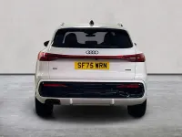 Second-hand Audi Q5 Advanced 204 CP (150 kW) 2025 Alb SUV