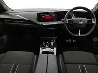 Used Vauxhall Astra 114 kW (156 HP) 2024 White Hatchback