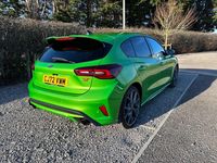 Usado Ford Focus ST 280 HP (205 kW) 2023 Verde Citadino