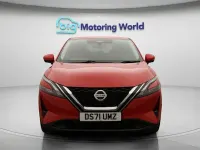Used Nissan Qashqai N-Connecta 140 HP (102 kW) 2022 Red SUV