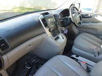 Used Kia Sedona 192 HP (141 kW) 2011 Black MPV