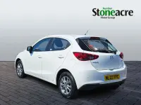 Used Mazda 2 90 HP (66 kW) 2022 White Hatchback