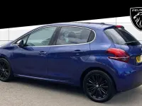 Used Peugeot 208 Allure Premium 82 HP (60 kW) 2017 Blue Hatchback