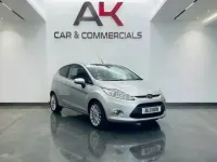 Used Ford Fiesta Titanium 94 HP (69 kW) 2011 Silver Hatchback