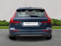 Used Volvo V60 Inscription 250 HP (183 kW) 2021 Blue Estate