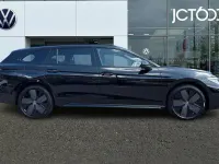 Nuevo VW Passat R-line 204 CV (150 kW) 2026 Negro Familiar