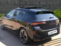 Used Vauxhall Astra Ultimate 113 kW (154 HP) 2024 Black Hatchback