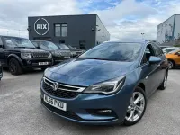 Used Vauxhall Astra SRi 150 HP (110 kW) 2016 Blue Estate
